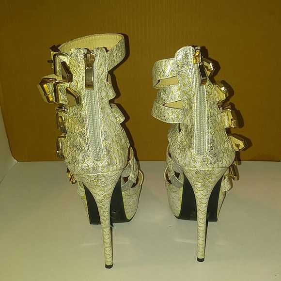 Platform stilettos - Picture 5 of 7